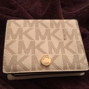 MK Michael Kors Foldover Mini Wallet